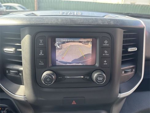 Used 2022 RAM 1500 Big Horn image 17