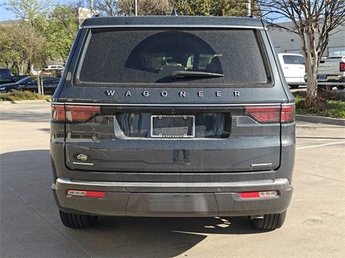 Used 2022 Jeep Wagoneer Series II w/ Premium Group I image 5