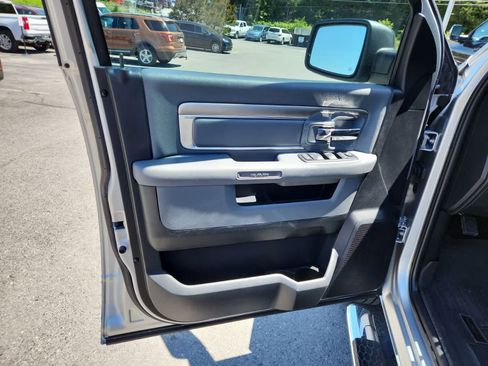 Used 2015 RAM 1500 Big Horn AWD/4WD image 16