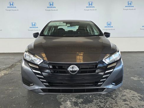Used 2024 Nissan Versa S FWD image 41