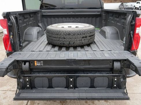 Used 2024 Chevrolet Silverado 2500 High Country w/ High Country Premium Package image 30