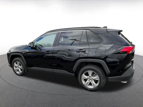 Used 2025 Toyota RAV4 XLE image 10