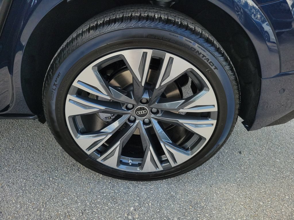 New 2026 Audi Q8 Premium Plus AWD/4WD image 29