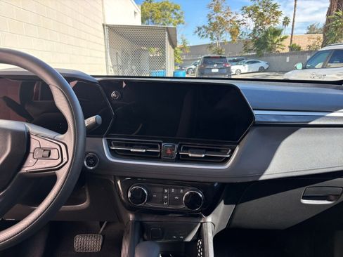 Used 2025 Chevrolet TrailBlazer LT image 18