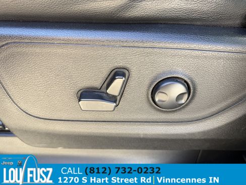 Used 2023 RAM 1500 Big Horn AWD/4WD image 14