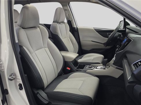 Used 2023 Subaru Forester Premium image 14