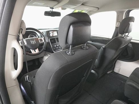 Used 2017 Dodge Grand Caravan SE w/ Power Window Group image 21