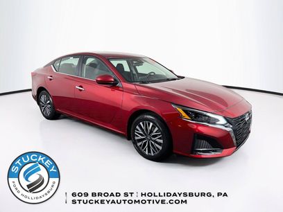 Used 2023 Nissan Altima 2.5 SV