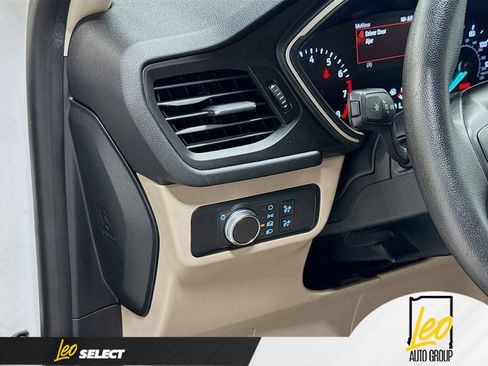 Used 2020 Ford Escape SE FWD image 12