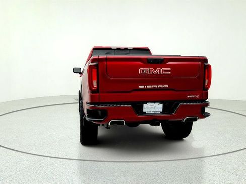 Used 2022 GMC Sierra 1500 AT4 w/ AT4 Premium Package AWD/4WD image 6