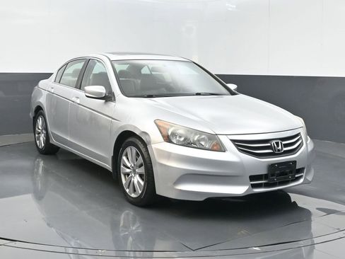 Used 2012 Honda Accord EX-L image 2
