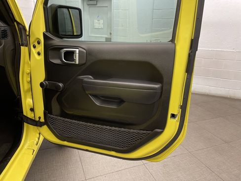 Certified 2023 Jeep Wrangler Sport image 24