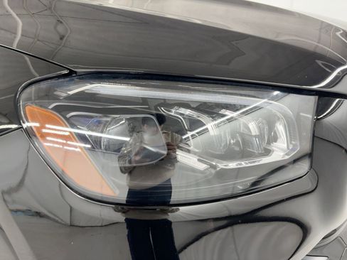 Certified 2023 Mercedes-Benz GLS 450 4MATIC image 11