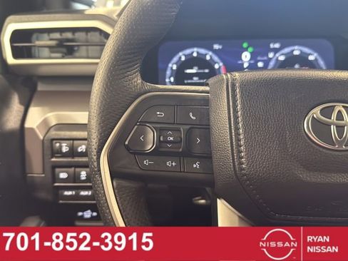 Used 2024 Toyota Tacoma TRD Off-Road w/ TRD Off Road Premium Package image 27