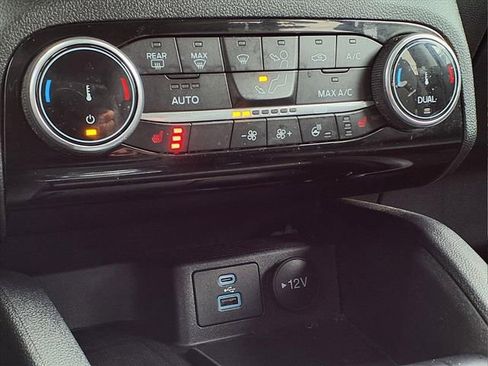 Used 2022 Ford Escape SEL w/ Technology Package image 20