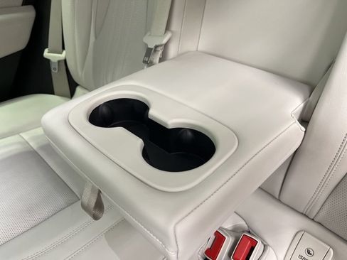 New 2026 Buick Envision Avenir AWD/4WD image 23