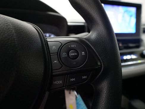 Used 2024 Toyota Corolla LE FWD image 18