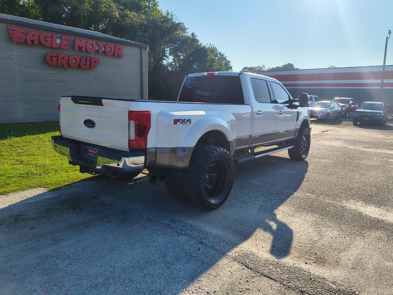 Used 2018 Ford F350 Lariat w/ Lariat Ultimate Package AWD/4WD image 8