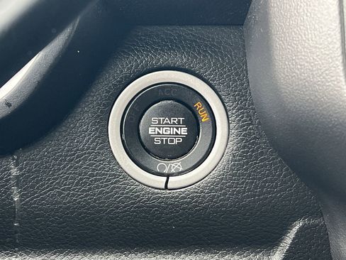 Used 2021 RAM 3500 Big Horn image 11