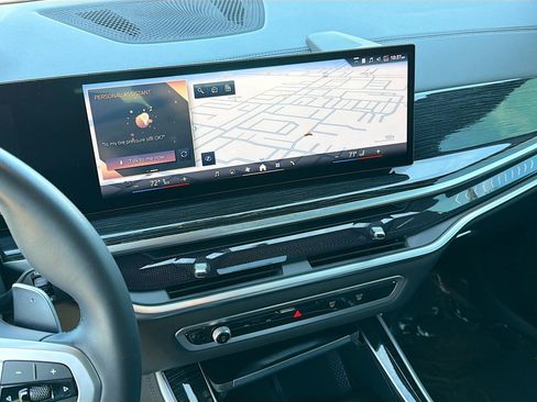 Used 2024 BMW X5 sDrive40i w/ M Sport Package image 27