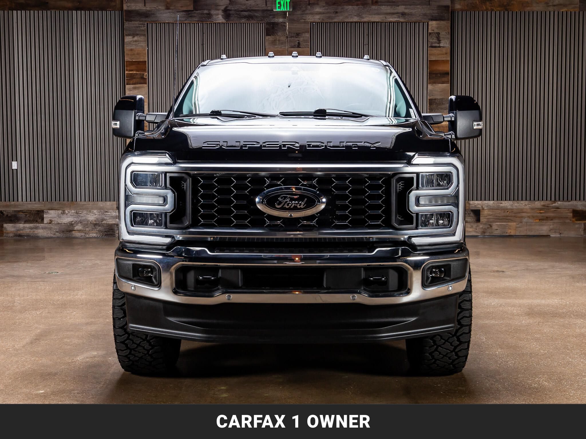 Used 2024 Ford F350 Lariat w/ Lariat Ultimate Package AWD/4WD image 3