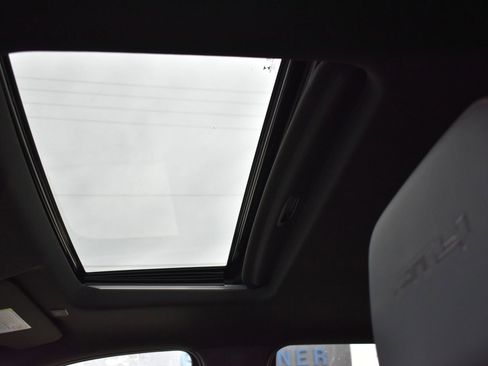 Used 2021 GMC Sierra 2500 AT4 w/ AT4 Premium Plus Package image 19