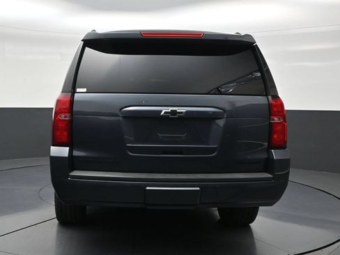 Used 2019 Chevrolet Suburban Premier AWD/4WD image 4