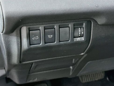 Used 2025 Subaru Ascent Bronze Edition w/ Popular Package #2 AWD/4WD image 10