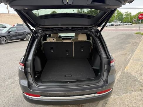 New 2026 Jeep Grand Cherokee Limited AWD/4WD image 8