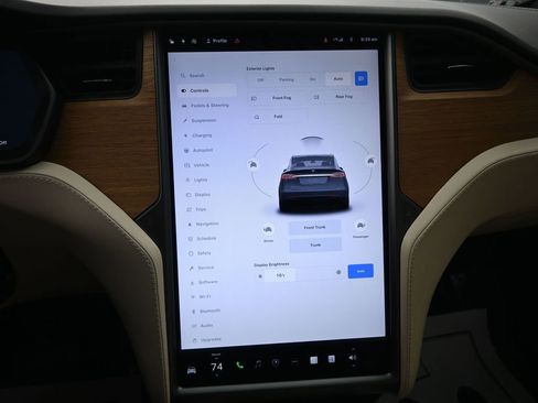 Used 2021 Tesla Model X Long Range image 9