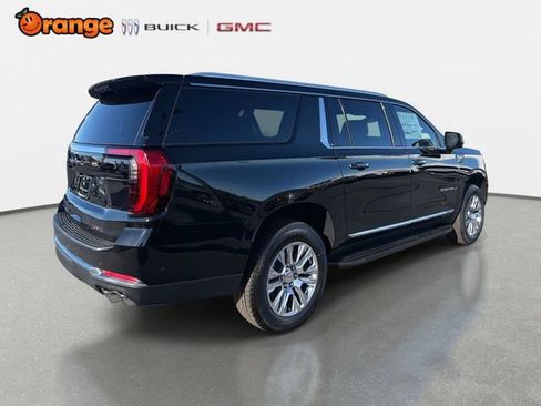 New 2026 GMC Yukon XL Denali AWD/4WD image 3