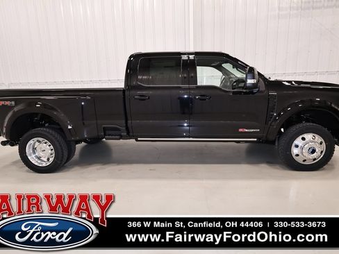 New 2026 Ford F450 Platinum w/ FX4 Off-Road Package AWD/4WD image 1