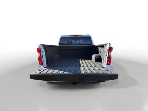 Used 2024 Chevrolet Silverado 1500 ZR2 w/ Technology Package image 17