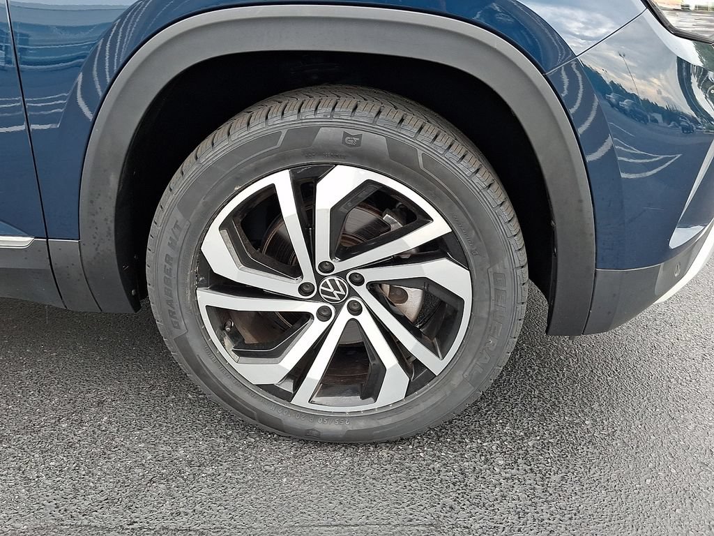 Used 2023 Volkswagen Atlas SEL AWD/4WD image 11