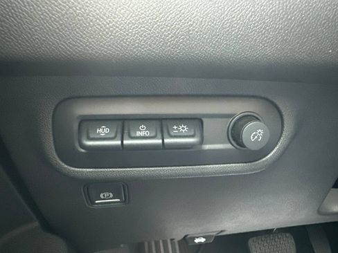 Certified 2023 GMC Terrain AT4 w/ Infotainment Package II AWD/4WD image 23