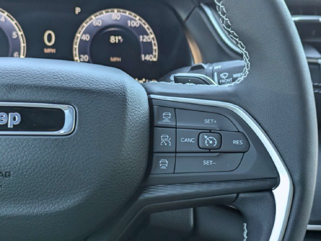 New 2027 Jeep Grand Cherokee Laredo X RWD image 29