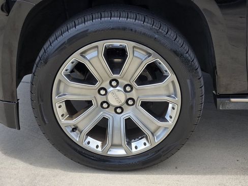 Used 2016 GMC Yukon Denali w/ Open Road Package RWD image 7