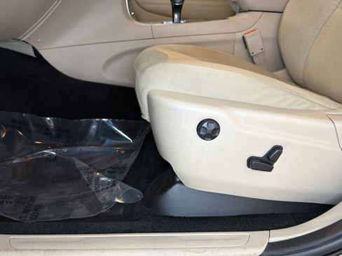 Used 2014 Jeep Grand Cherokee Laredo w/ Security & Convenience Group image 21