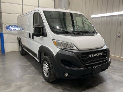 Used 2024 RAM ProMaster 3500 w/ Convenience Group image 1