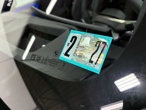 Used 2025 BMW X3 xDrive30i w/ Premium Package image 14