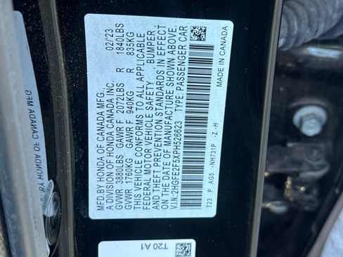 Used 2023 Honda Civic Sport image 28