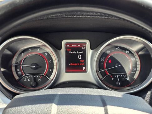 Used 2019 Dodge Journey SE FWD image 16