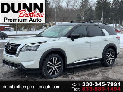 Used 2023 Nissan Pathfinder Platinum w/ Lighting Package (N93)