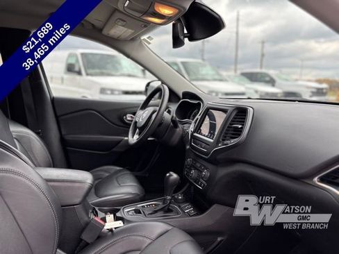 Used 2022 Jeep Cherokee Latitude Lux image 8