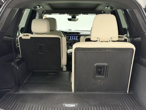 Used 2021 Cadillac XT6 Sport image 28