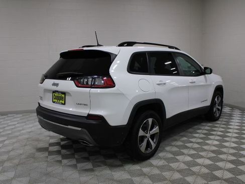 Used 2022 Jeep Cherokee Limited image 12