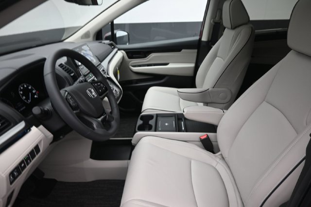 New 2027 Honda Odyssey Touring image 17