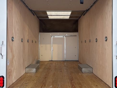 New 2025 Chevrolet Express 3500 w/ Power Convenience Package image 6