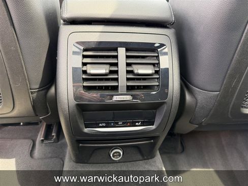 Used 2018 BMW X3 xDrive30i image 11