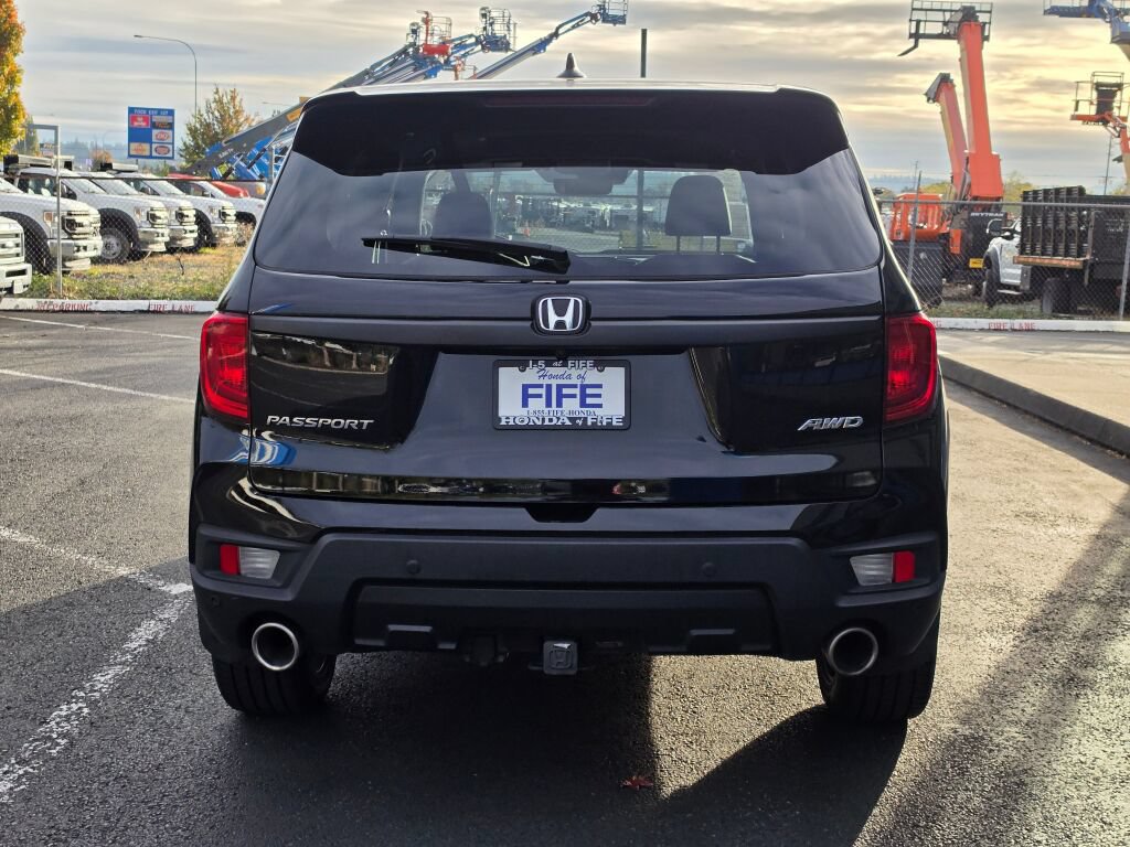 Certified 2023 Honda Passport EX-L image 4